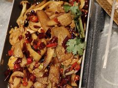-俭寨大盘鸡·手抓肉·烧烤新疆菜(乌苏路店)