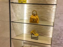-CHANEL(恒隆广场店)