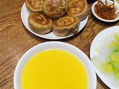 -清真吴记门钉肉饼·喜多利