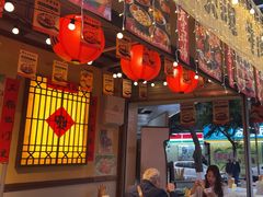 -有红鸡毛店·砂锅菜(抚琴夜市店)