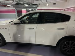 -富君租车(外滩店)
