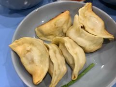 -天天锅贴王(迎凤街店)