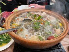 石橄榄炖鸡-洪大厨鸡煲(福田店)