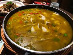 -有红鸡毛店·川菜(建设路店)