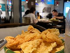 -尚尚仙·酸汤猪手·猪肚鸡火锅(华联万柳购物中心店)