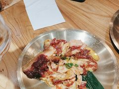 -青瓦餐厅·生鱼片·韩园烤肉(西塔店)