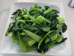 清炒小青菜-七的湖·晚芳亭·阳澄湖农家菜·大闸蟹(莲花岛店)