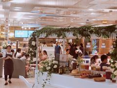 大堂-奈雪的茶(湖滨银泰in77C区PRO店)