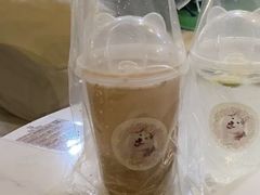 咖啡拿铁-Husky Go! 哈士奇体验馆·宠物咖啡厅狗咖