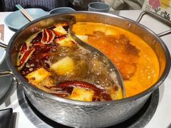 猪手鸳鸯锅-小街猪手(团结湖店)