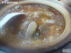 招牌海参鱼肚大只翅-添發碗仔翅美食