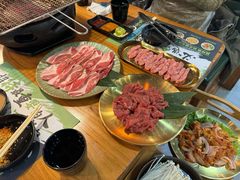 -合易泓烤肉·海肠捞饭(火车站店)