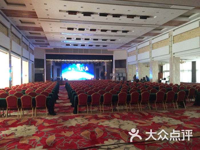 白云商务酒店地址,电话,价格,预定(图) -长垣县酒店