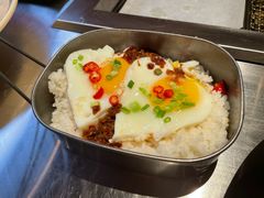 校门口盒饭-张牌牌·东北烤肉小吃市集(金楠天街店)