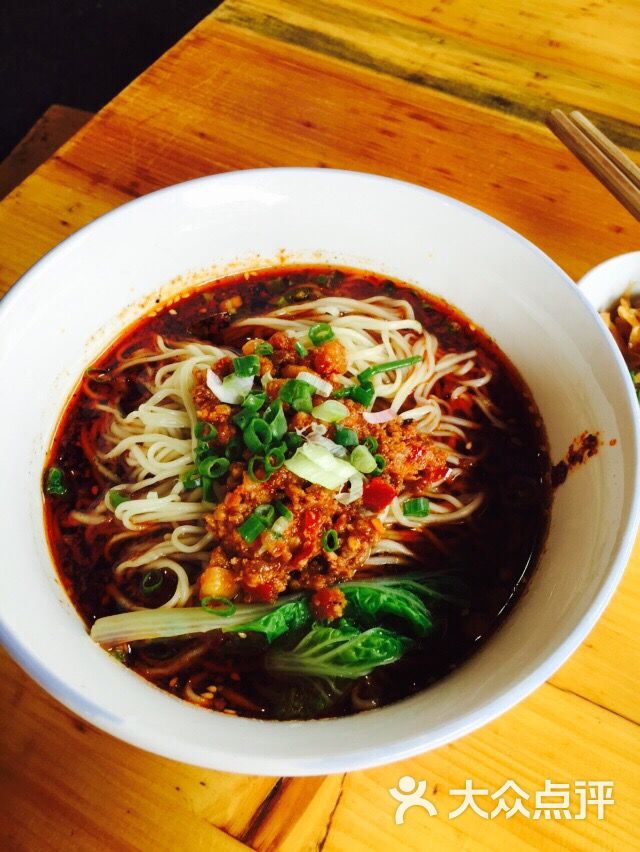 丽江特色鲜肉米线