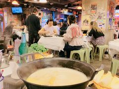 -鲜入围煮花胶鸡海鲜火锅