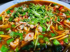 仔姜鲜锅美蛙-盛世盐帮·自贡特色(总店)