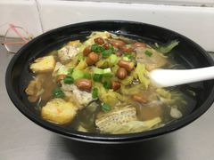 -阿芬卤面(花巷店)