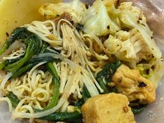 -鑫源麻辣烫鸡架(农大店)