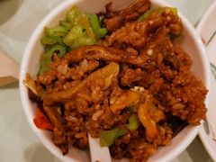牛肝菌焖饭-朱家小厨(红塔西路店)