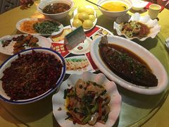 -东华大酒楼(主楼店)