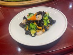 -亚丁湾海鲜大酒店(万泉嘉苑店)