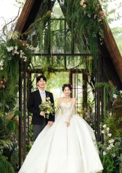 -雪中彩影婚纱摄影·微光艺术中心