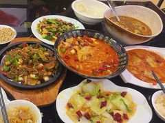 -醉美云南·云南菜主题餐厅(昆明站北京路双龙商场店)