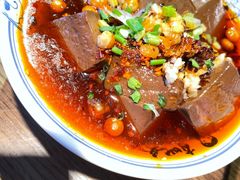 -肖四女乐山跷脚牛肉(南汇大学城生活广场店)