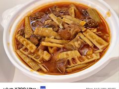 烟笋烧牛腩-夫妻肺片·老字号