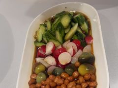 -巴特餐饮6加1音乐餐吧·新疆菜