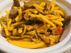 -丽丽三鲜螺蛳粉(田林路店)