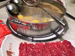 -左庭右院鲜牛肉火锅(浦江欢乐颂店)