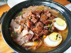 -花溪巷牛肉粉(泉城路店)