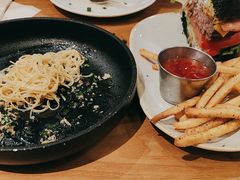 -HELLO 27 意面·沙拉·帕尼尼