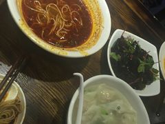 -张氏宽窄巷成都名小吃(茂业百货华强北店)