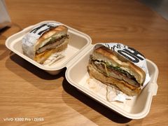 -HOLY BAGEL(苏河店)