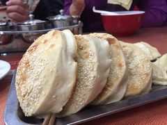 吊炉烧饼-教师之家赵家羊汤馆(东青龙街店)
