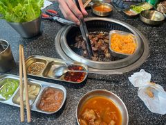 -红泥小火炉·东北泥炉烤肉(天一旗舰店)
