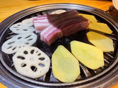 -唯成•韩国炭火烤肉 유성고기