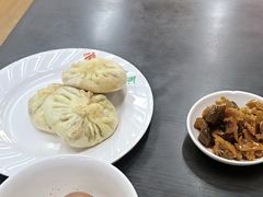 -小胖包子王(定安路店)