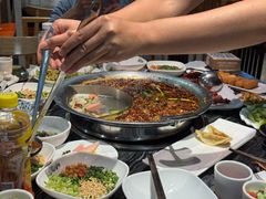 -老船舫·现做活鲜鱼馆(东郊记忆店)