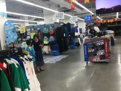 -迪卡侬(顺峰山店)