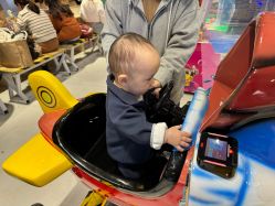 -利奥梦幻主题乐园(爱琴海购物公园店)