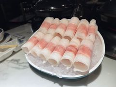 一品鱼咬羊-无界釜·河豚鱼汤锅(红山动物园店)