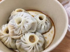 -新梅华·茶点餐厅(石路国际商城店)