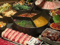-三出山火锅(南京万象天地店)