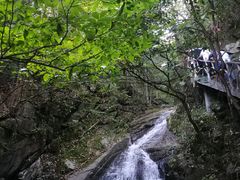 -藏龙百瀑风景区