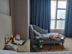 -维也纳国际酒店·西京医院胡家庙地铁站店