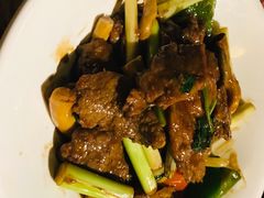 金不换炒牛肉-喜越泰莱·泰越料理(海逸新天地店)